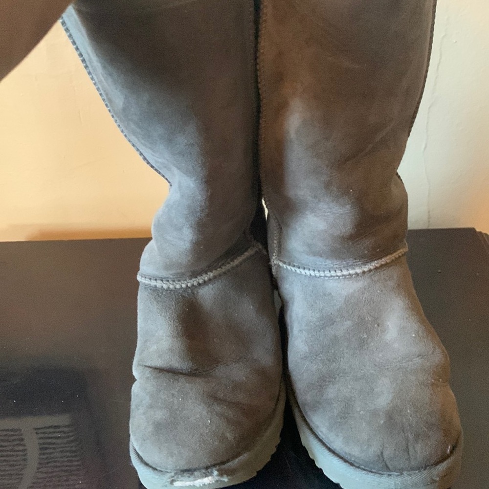 Grey tall ugg boots size 8
